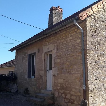 Gite Des Celliers Alise-Sainte-Reine Bagian luar foto